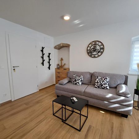 Apartman Tea Mali Lošinj Zewnętrze zdjęcie